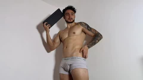 LatinBoyVIP  Colombian online show from 6, 6, 2026