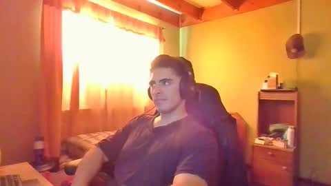 Snapshot of latinn_babe chatting on 2, 2, 2025 latinn_babe online show from 2, 2, 2025