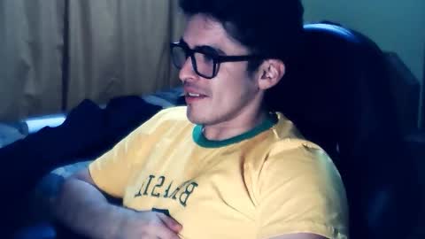 Snapshot of latinn_babe chatting on 24, 9, 2025 latinn_babe online show from 24, 9, 2025