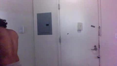 Snapshot of latinobooty66 chatting on 23, 11, 2025 latinobooty66 online show from 23, 11, 2025