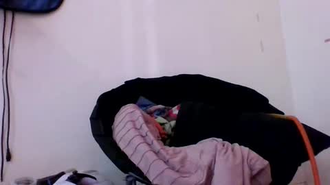 Snapshot of latinobooty66 chatting on 24, 11, 2025 latinobooty66 online show from 24, 11, 2025