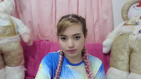 Snapshot of latinqueen2020 chatting on 11, 1, 2025 latinqueen2020 online show from 11, 1, 2025