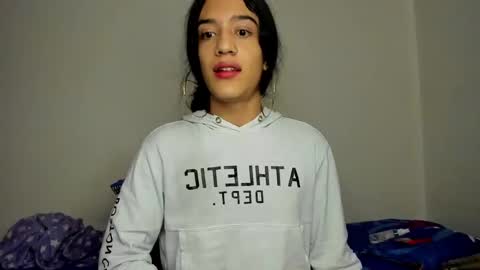 latinsecretfantasy online show from 10, 1, 2025