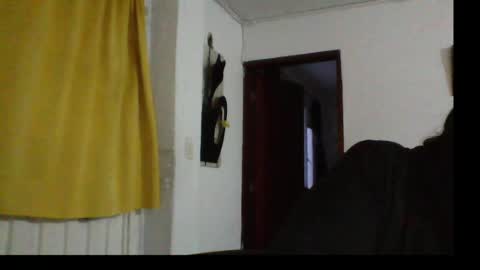 Snapshot of lau16310 chatting on 27, 5, 2026 Laura online show from 27, 5, 2026