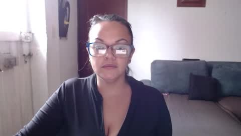 Laura online show from 23, 7, 2026