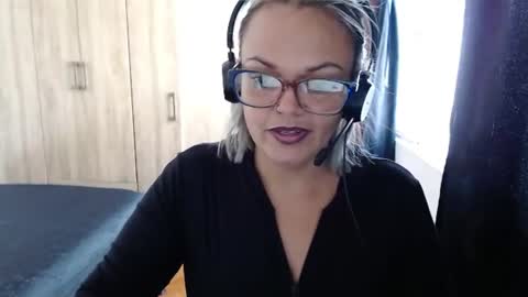 Laura online show from 28, 7, 2026