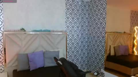 laulin_tay online show from 13, 4, 2026