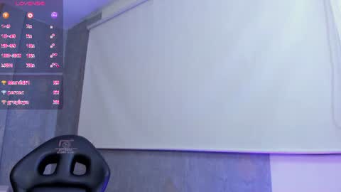 Snapshot of laulin_tay chatting on 15, 6, 2026 laulin_tay online show from 15, 6, 2026