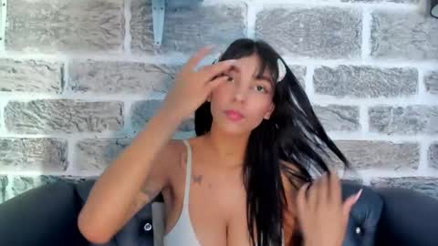 Laura online show from 3, 3, 2025