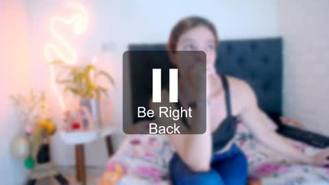 Snapshot of laura_candy02 chatting on 18, 4, 2026 LAURA online show from 18, 4, 2026