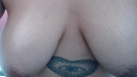  Laura  online show from 5, 1, 2026