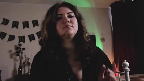 Miss Laura online show from 16, 2, 2026