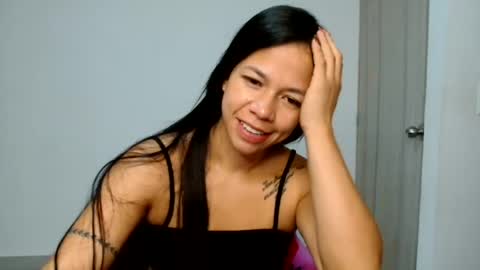 Snapshot of laura_macias chatting on 1, 8, 2026 lau online show from 1, 8, 2026