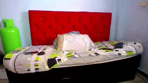 Snapshot of laura_sofia23 chatting on 4, 11, 2025 laura_sofia23 online show from 4, 11, 2025