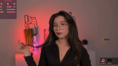 laura_sween online show from 23, 10, 2025