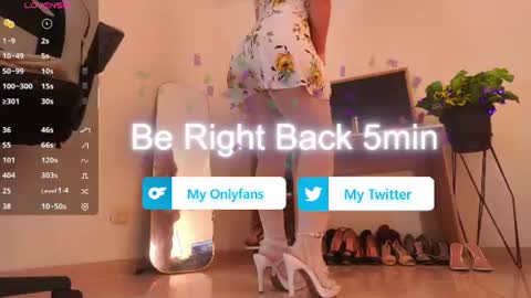 Snapshot of laura_zans_ chatting on 11, 7, 2026 Laura Zans I am sensual goddes and i was born for loveworshipping and enjoyment. online show from 11, 7, 2026