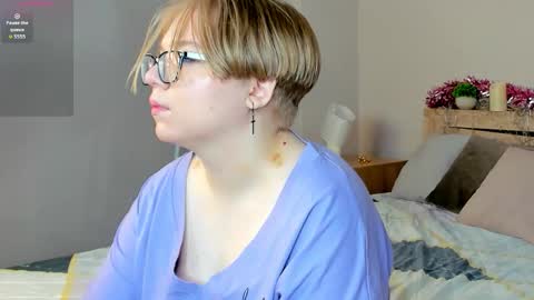 Snapshot of lauraaa_smith chatting on 18, 2, 2026 Laura online show from 18, 2, 2026