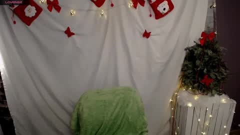 Laura online show from 11, 12, 2024