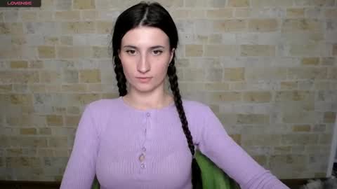 Laura online show from 10, 2, 2025