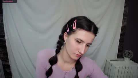 Laura online show from 20, 2, 2025