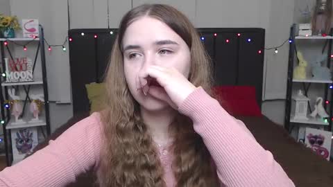 LauraHlot online show from 23, 1, 2025