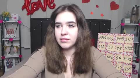 LauraHlot online show from 27, 2, 2025