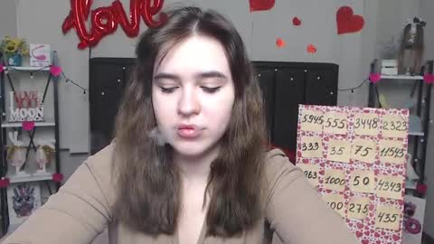LauraHlot online show from 28, 2, 2025