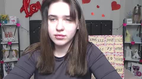 LauraHlot online show from 2, 3, 2025