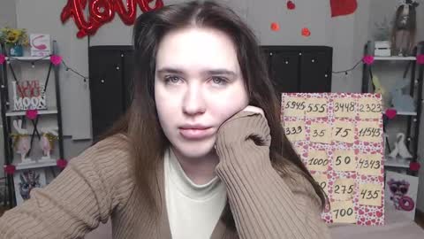 LauraHlot online show from 3, 3, 2025
