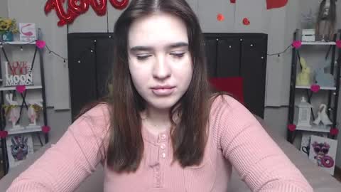 LauraHlot online show from 3, 3, 2025
