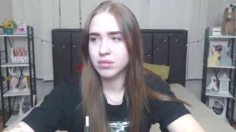 LauraHlot online show from 24, 9, 2025