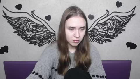 LauraHlot online show from 5, 10, 2025