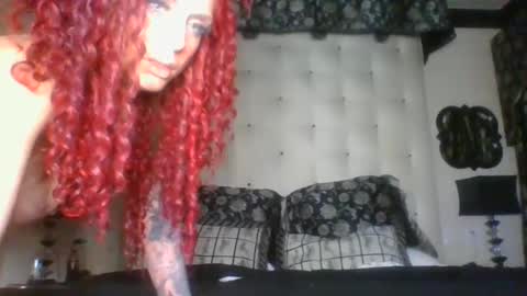 Lilian Banks online show from 6, 2, 2025