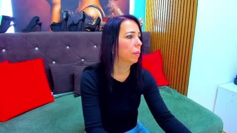 Snapshot of laurasinfull chatting on 13, 5, 2026 Laura online show from 13, 5, 2026