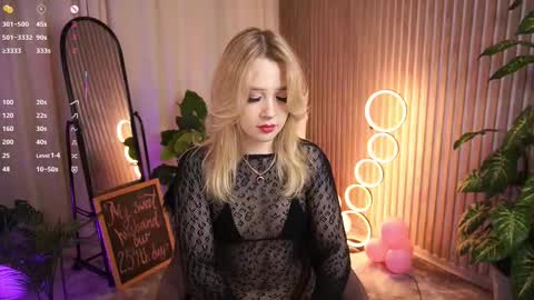  Laura  online show from 8, 3, 2026