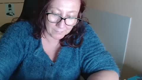 Snapshot of laureanne50 chatting on 19, 12, 2024 laureanne online show from 19, 12, 2024