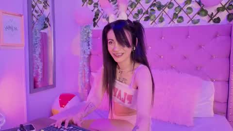 Lauren evans9 online show from 12, 11, 2025