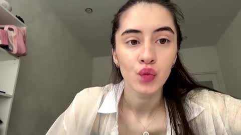 laurenadupuy online show from 12, 6, 2026