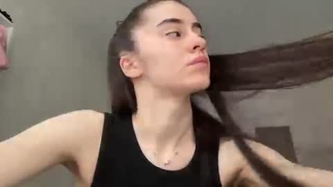 laurenadupuy online show from 18, 7, 2026