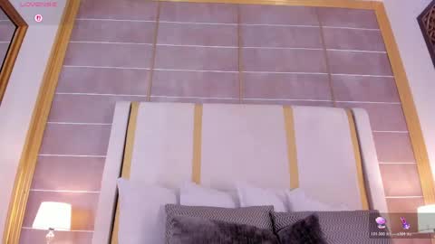    online show from 14, 4, 2026