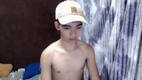 Snapshot of laurence_cuttieguyhere chatting on 27, 4, 2026 laurence_cuttieguyhere online show from 27, 4, 2026