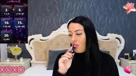 Snapshot of laurenjenssen chatting on 27, 12, 2024 Laura online show from 27, 12, 2024