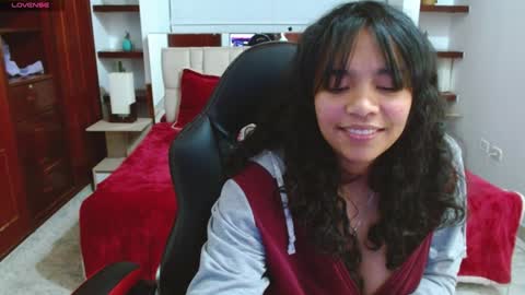 laurent online show from 28, 1, 2025