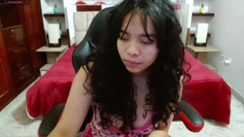 laurent online show from 5, 3, 2025