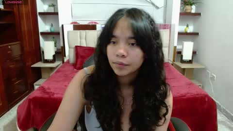 laurent online show from 6, 3, 2025