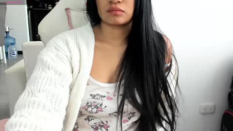 daniela angel     online show from 3, 12, 2024