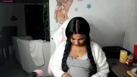 daniela angel     online show from 24, 12, 2024