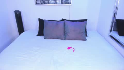 Lauren  online show from 9, 2, 2026