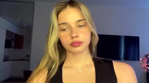 Bella online show from 14, 7, 2026