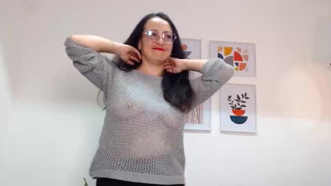 Laury  online show from 26, 2, 2026